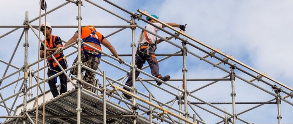 Lešení a lešenářské práce